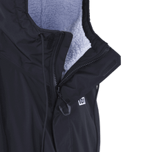 Lade das Bild in den Galerie-Viewer, Storm Coat Unisex