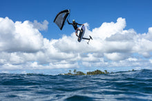 Carica l'immagine nel visualizzatore di Gallery, action_shot