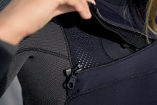 Lade das Bild in den Galerie-Viewer, Damen Neoprenanzug Amaze Amp 6/5 Hood Front Zip