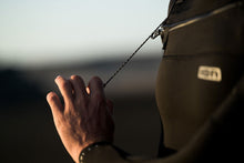 Lade das Bild in den Galerie-Viewer, action_shot