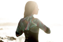 Lade das Bild in den Galerie-Viewer, action_shot