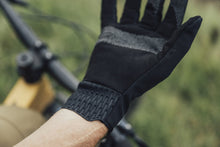 Lade das Bild in den Galerie-Viewer, MTB Handschuhe Shelter Amp Softshell