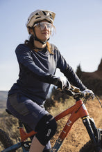 Cargar imagen en el visor de la galería, ION MTB Short Traze Amp AFT Women 2023