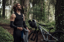 Load image into Gallery viewer, ION MTB Protection Vest Scrub Amp 2022