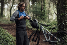 Load image into Gallery viewer, ION MTB Protection Vest Scrub Amp 2022