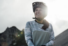 Charger l'image dans la galerie, Maillot à manches longues de VTT Traze Amp AFT Femme