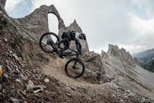 Carica l'immagine nel visualizzatore di Gallery, Ginocchiere MTB K-Lite Zip