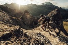Lade das Bild in den Galerie-Viewer, ION Bike Shorts Scrub women 2022