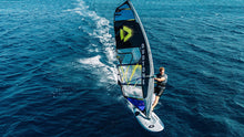 Carica l'immagine nel visualizzatore di Gallery, action_shot