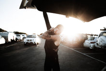 Carica l'immagine nel visualizzatore di Gallery, ION Men Wetsuit Seek Select 5/4 Front Zip 2024