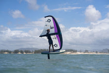 Carica l'immagine nel visualizzatore di Gallery, action_shot