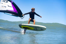 Carica l'immagine nel visualizzatore di Gallery, action_shot
