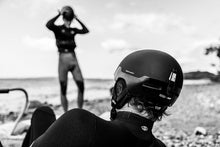 Lade das Bild in den Galerie-Viewer, Mission Helm