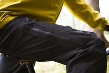 Load image into Gallery viewer, ION Bike Pants Shelter Lite 2.5L Unisex 2024
