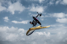 Lade das Bild in den Galerie-Viewer, action_shot