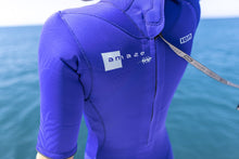 Lade das Bild in den Galerie-Viewer, Damen Neoprenanzug Amaze Core 2/2 Shorty Kurzarm Back Zip