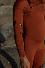 Lade das Bild in den Galerie-Viewer, action_shot