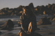 Lade das Bild in den Galerie-Viewer, Damen Neoprenanzug Amaze Hot Shorty 1.5 Langarm Front Zip