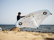 Carica l'immagine nel visualizzatore di Gallery, action_shot