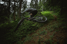 Carica l'immagine nel visualizzatore di Gallery, Ginocchiere MTB K-Pact