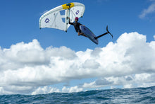 Carica l'immagine nel visualizzatore di Gallery, action_shot