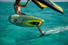 Carica l'immagine nel visualizzatore di Gallery, action_shot