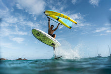 Lade das Bild in den Galerie-Viewer, action_shot
