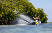 Carica l'immagine nel visualizzatore di Gallery, action_shot