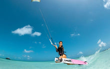 Carica l'immagine nel visualizzatore di Gallery, action_shot