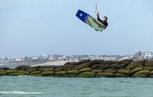 Carica l'immagine nel visualizzatore di Gallery, action_shot