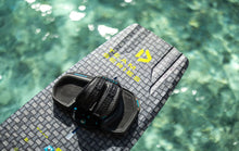 Load image into Gallery viewer, action_shot