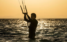 Lade das Bild in den Galerie-Viewer, action_shot