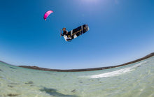 Lade das Bild in den Galerie-Viewer, action_shot