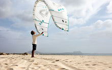 Carica l'immagine nel visualizzatore di Gallery, Neo Concept Blue