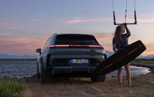 Carica l'immagine nel visualizzatore di Gallery, action_shot