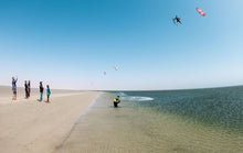 Carica l'immagine nel visualizzatore di Gallery, action_shot