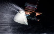 Carica l'immagine nel visualizzatore di Gallery, action_shot