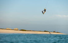 Cargar imagen en el visor de la galería, Duotone Soleil 2024