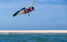 Cargar imagen en el visor de la galería, Duotone Soleil 2024