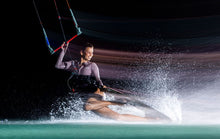 Carica l'immagine nel visualizzatore di Gallery, action_shot