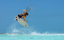 Carica l'immagine nel visualizzatore di Gallery, action_shot