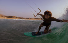 Lade das Bild in den Galerie-Viewer, action_shot
