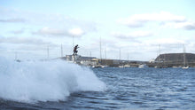 Lade das Bild in den Galerie-Viewer, action_shot