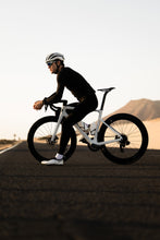 Load image into Gallery viewer, action_shot
