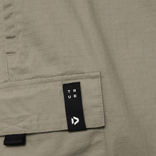 Load image into Gallery viewer, Duotone Apparel Unisex Shorts Explore 2027