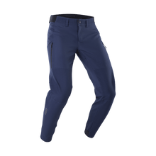Cargar imagen en el visor de la galería, ION IOB-Bike Pants Shelter 2L Softshell men 2025
