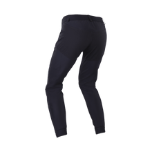 Carica l&#39;immagine nel visualizzatore di Gallery, ION IOB-Bike Pants Shelter 2L Softshell women 2025
