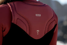 Load image into Gallery viewer, action_shot