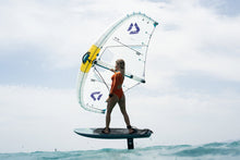 Lade das Bild in den Galerie-Viewer, action_shot