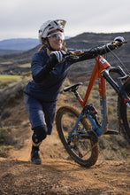 Cargar imagen en el visor de la galería, ION MTB Jersey Traze Amp AFT Long Sleeve Women 2023
